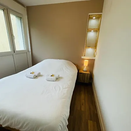 Wolk, Joli Appt * カーン