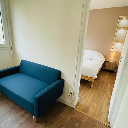 Wolk, Joli Appt * カーン