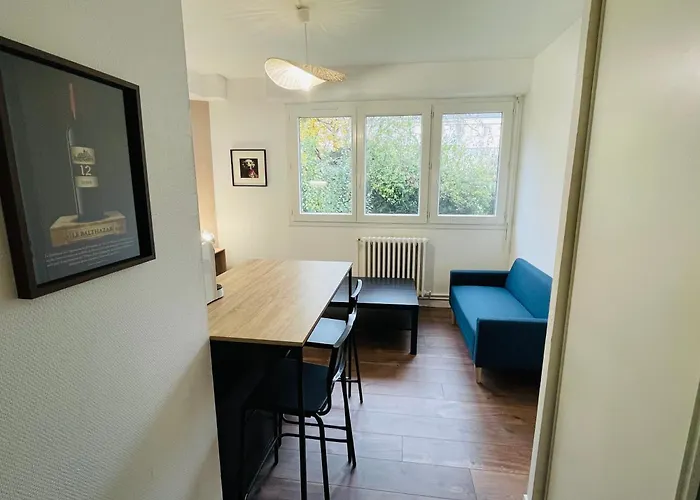 アパート Wolk, Joli Appt